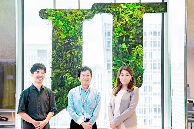 日本たばこ産業株式会社のみなさまが並んでる画像