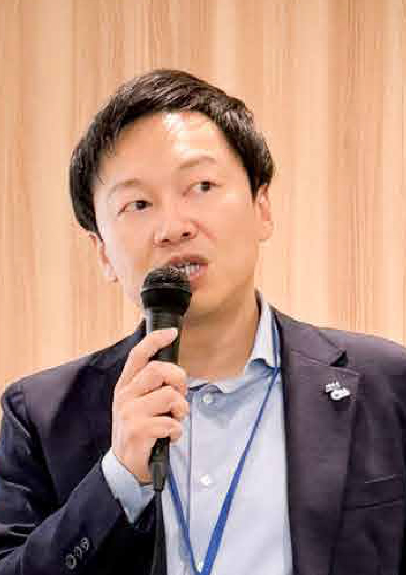 写真2: 東西営業キックオフミーティングを実施。