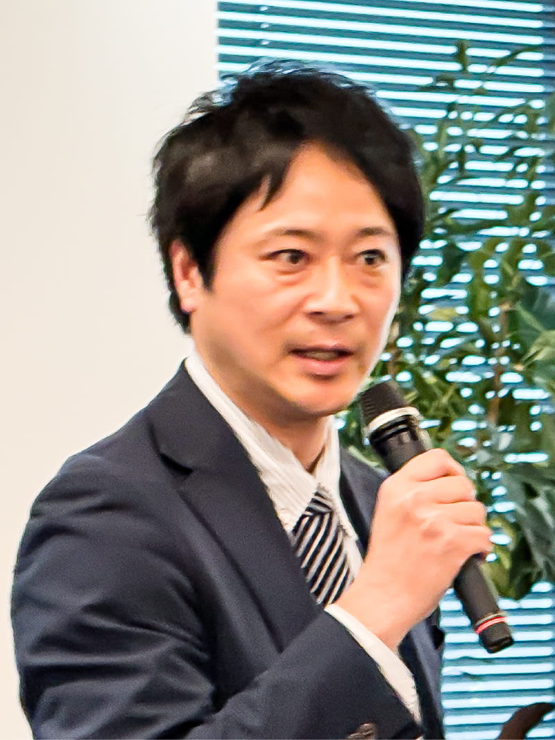 写真03: 事業部キックオフを実施
