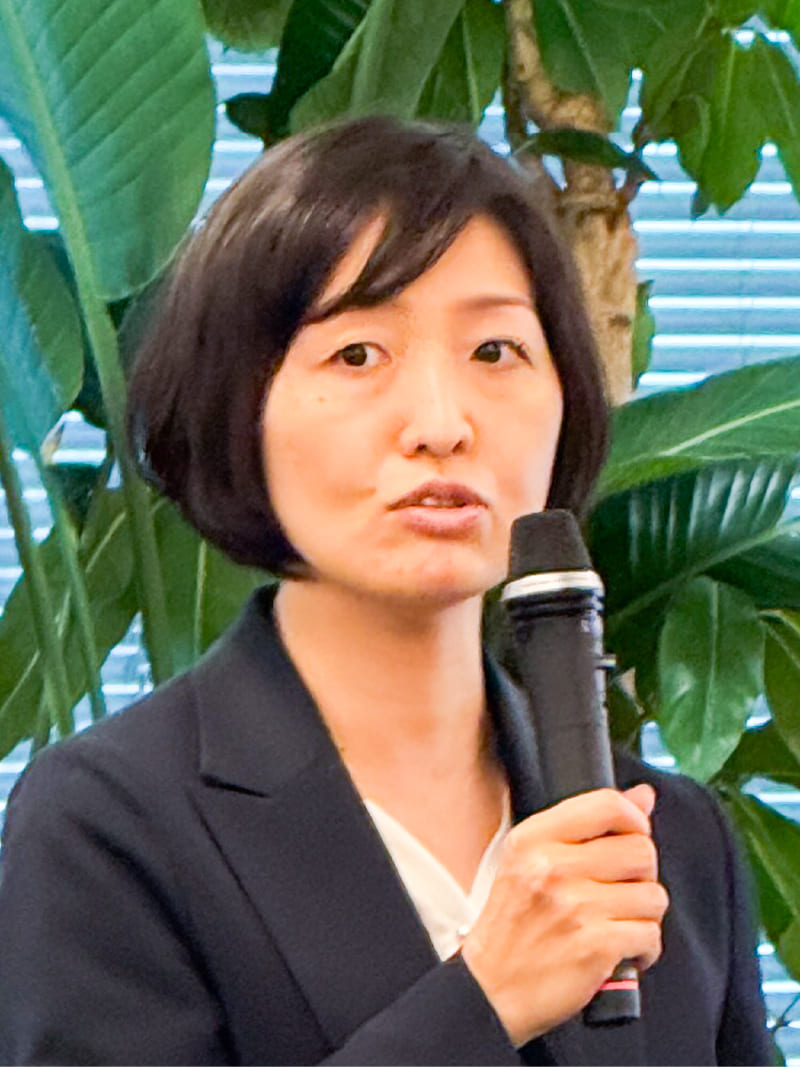 写真06: 事業部キックオフを実施