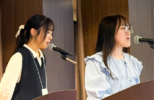 写真04: Outsourcing 事業部コミュニケーションMTGを実施。