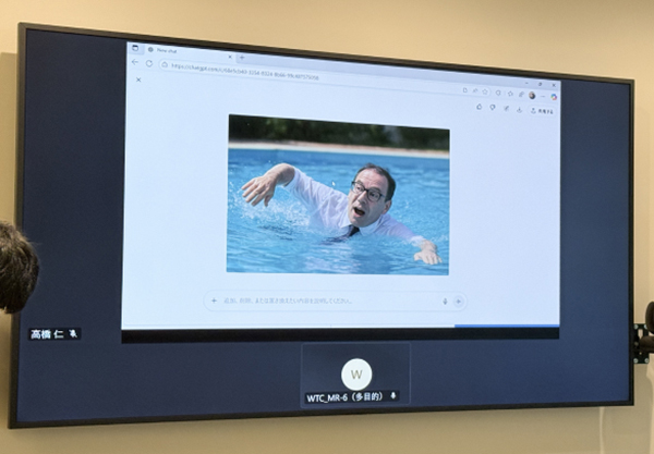 写真10: 次世代育成を目的とした「職場見学会」を実施。