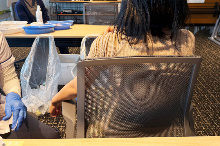 写真07: ピーエスシー東京本社でインフルエンザワクチン接種を実施