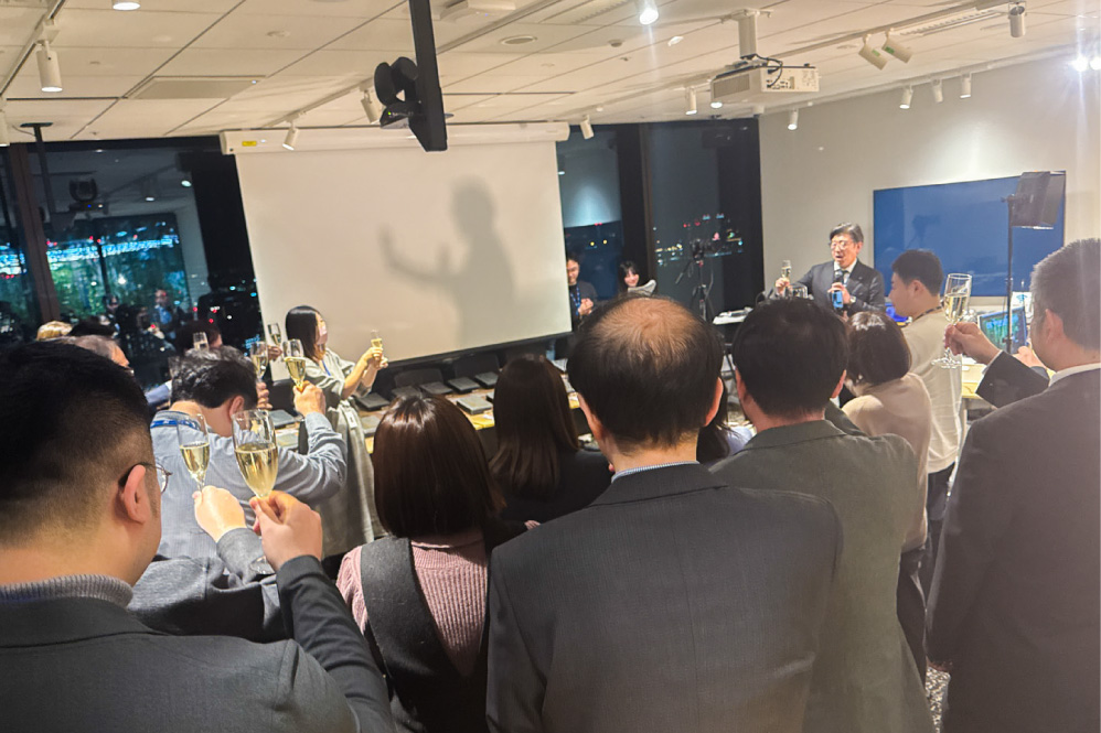 写真02: 【永年勤続】10年、20年その先も共に。